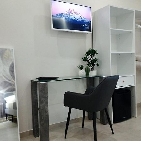 Agatha Modern Elegant Rooms SantʼAgata di Militello エクステリア 写真