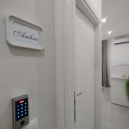 Agatha Modern Elegant Rooms SantʼAgata di Militello エクステリア 写真