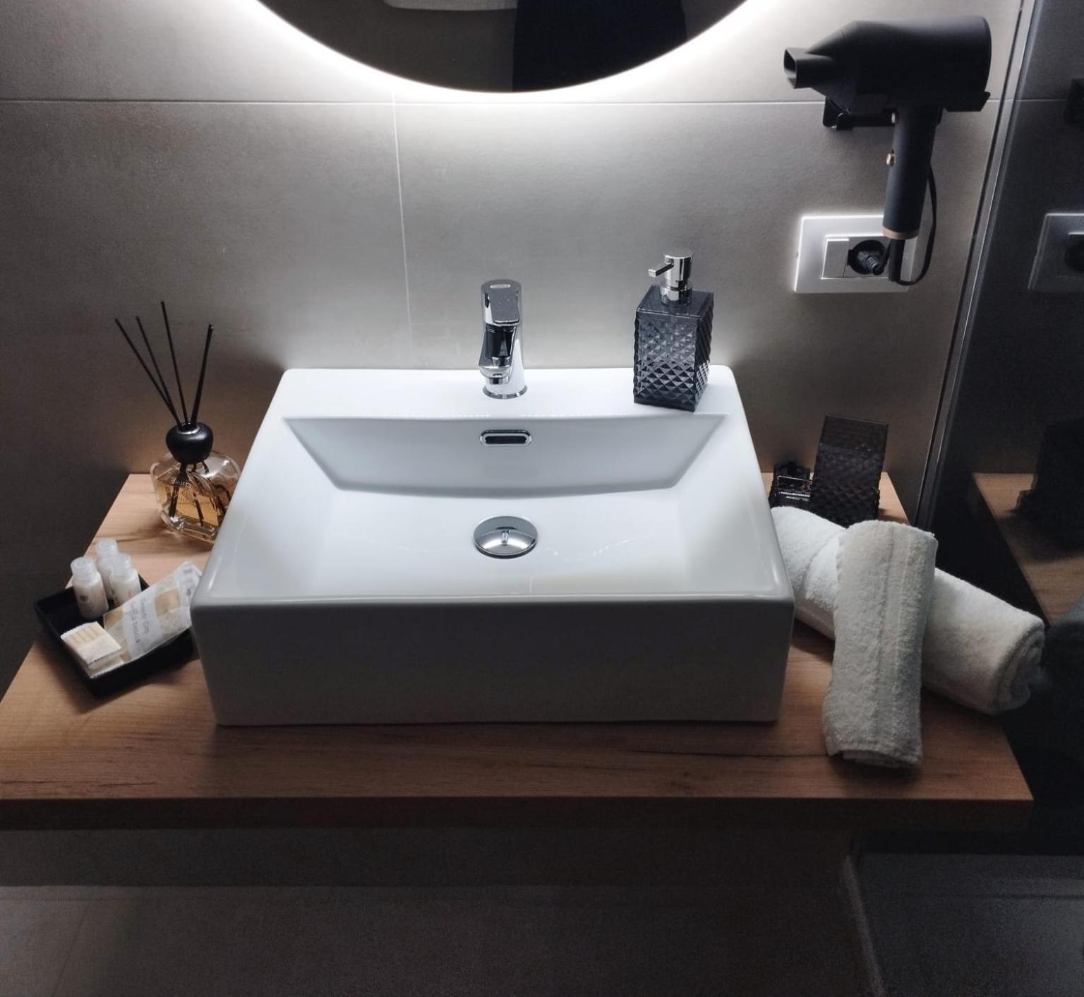 Agatha Modern Elegant Rooms SantʼAgata di Militello エクステリア 写真