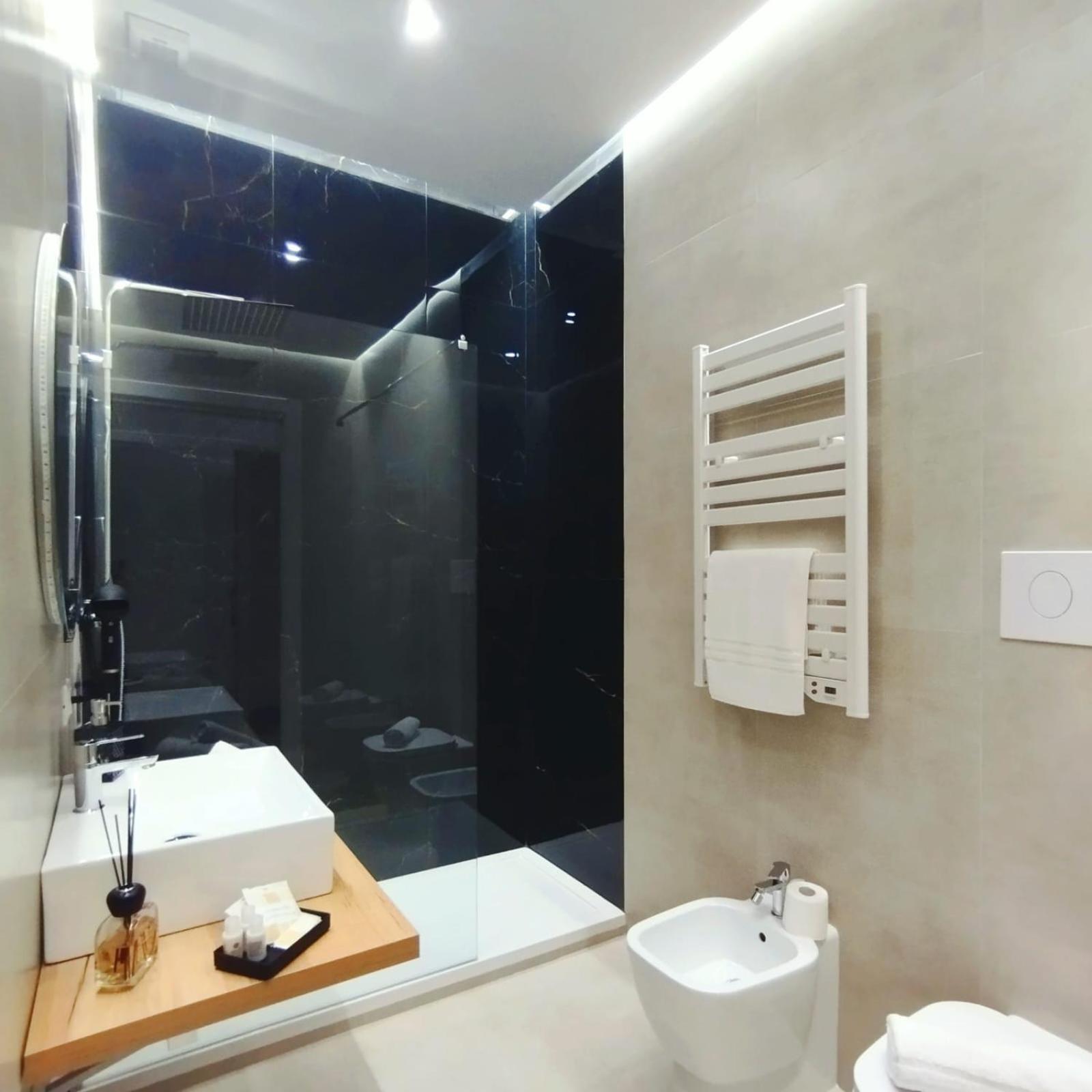 Agatha Modern Elegant Rooms SantʼAgata di Militello エクステリア 写真